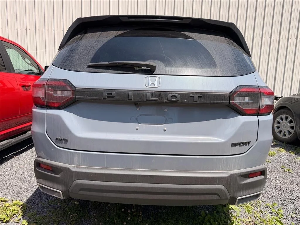 Used 2025 Gray Honda Sport image 17