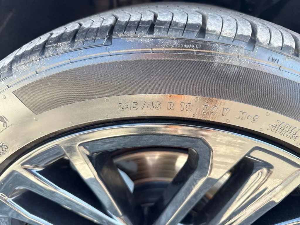 Used 2025 Gray Toyota SE image 28