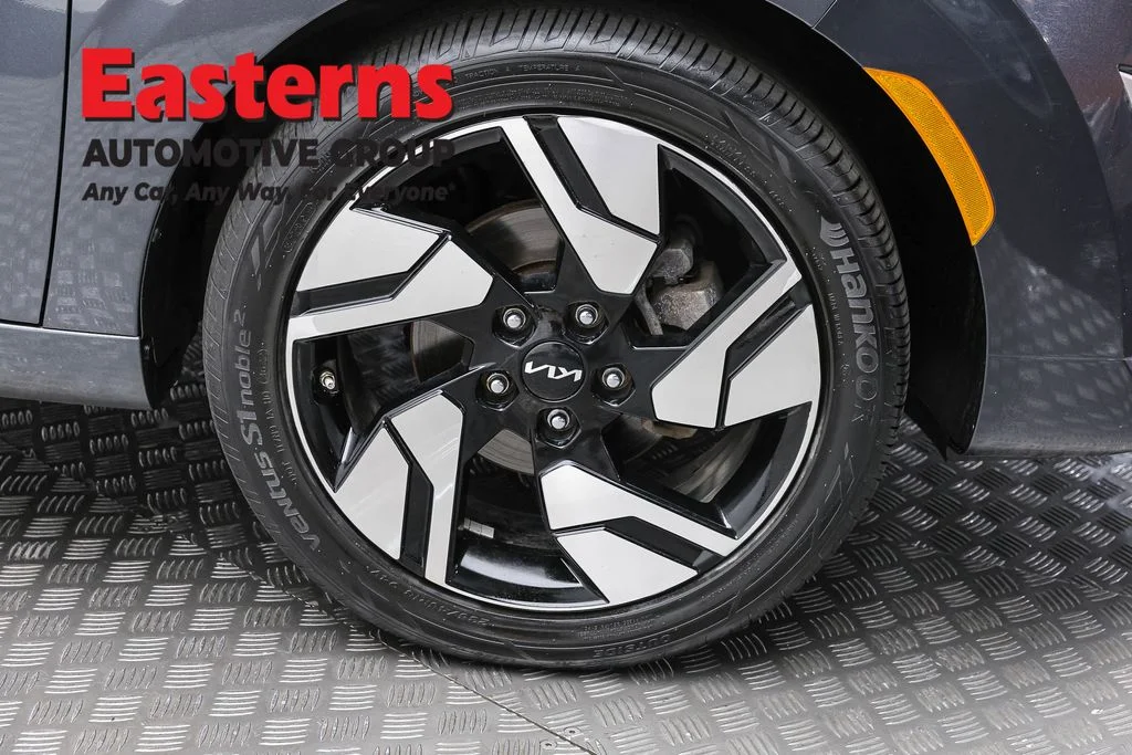 Used 2023 Gray Kia GT-Line image 31