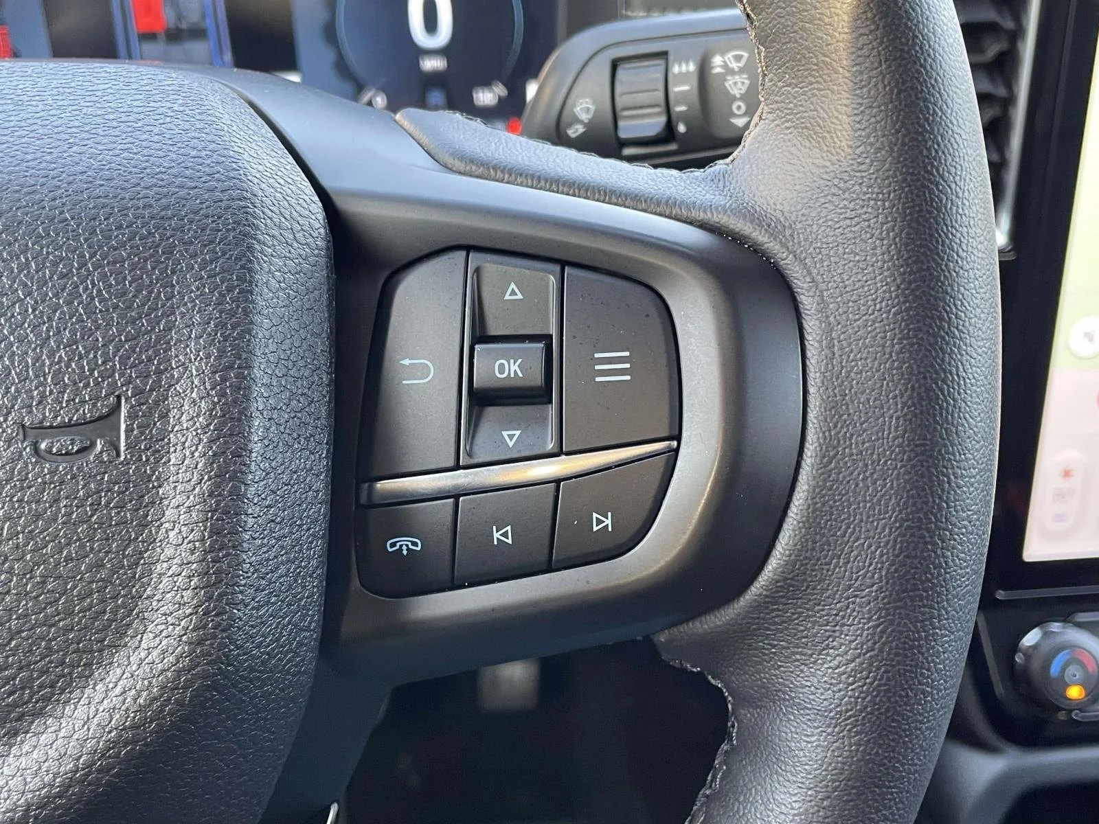Used 2025 Marsh Gray Ford LARIAT image 11