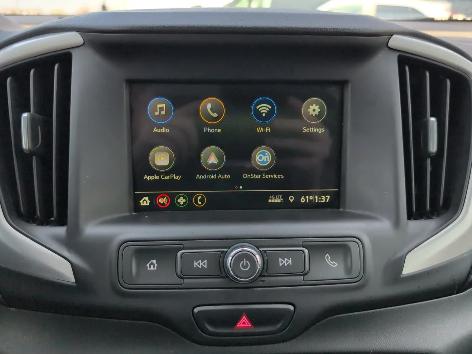 Used 2019 Ebony Twilight Metallic GMC SLE image 21