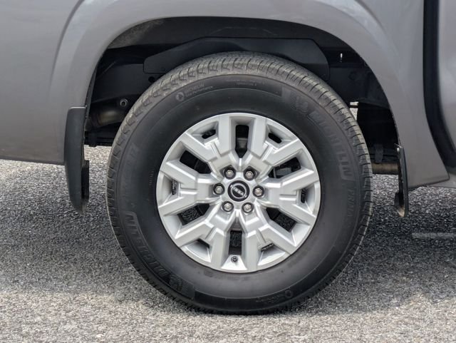 Used 2024 Gray Nissan SV image 11