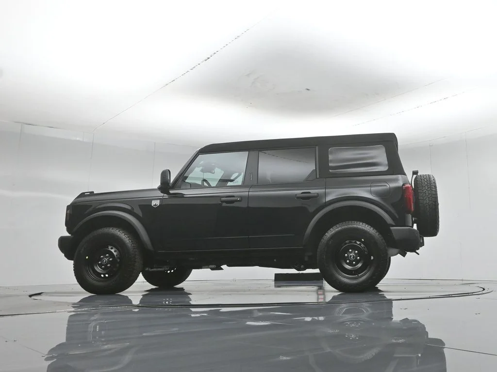 New 2026 Shadow Black Ford Big Bend image 50