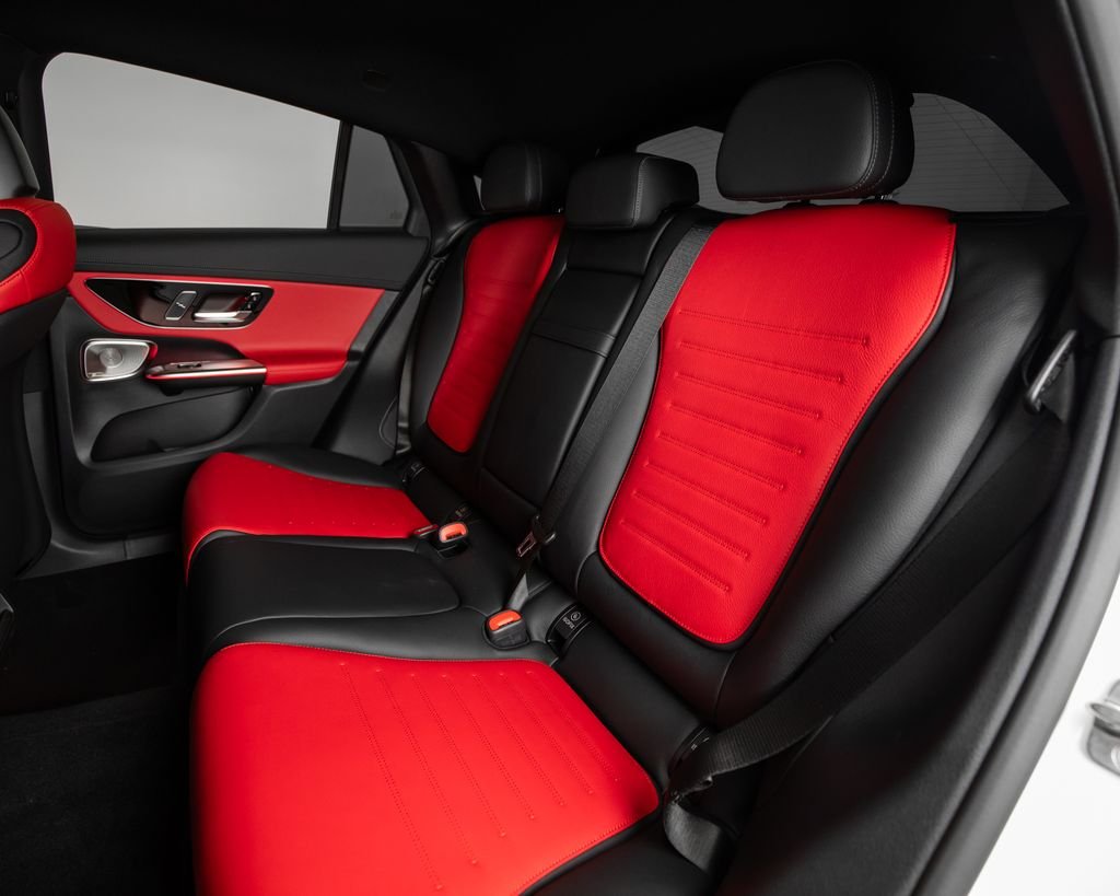 New 2027 Polar White Mercedes-Benz GLC 300 Coupe image 9