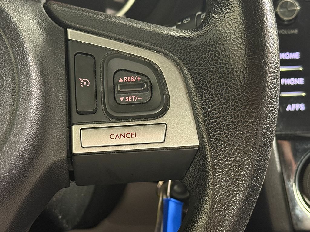 Used 2018 Green Subaru 2.5i Premium image 38