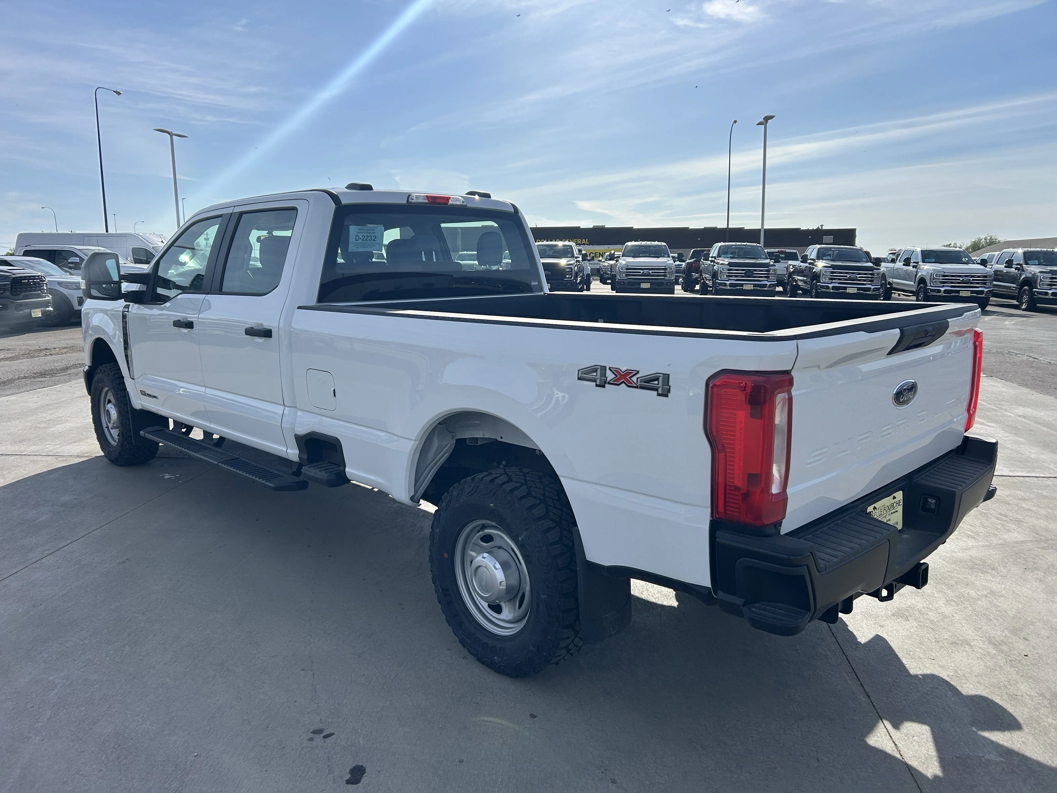 2026 Ford F-350 Super Duty XL - Photo 6