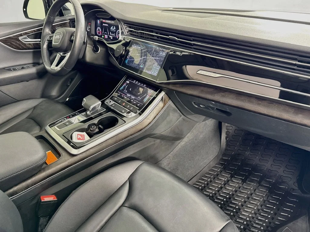 Used 2021  Audi 55 Premium Plus image 38