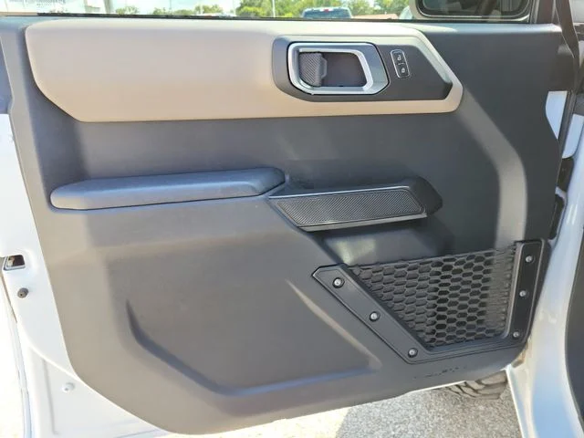 Used 2024 Oxford White Ford Wildtrak image 15