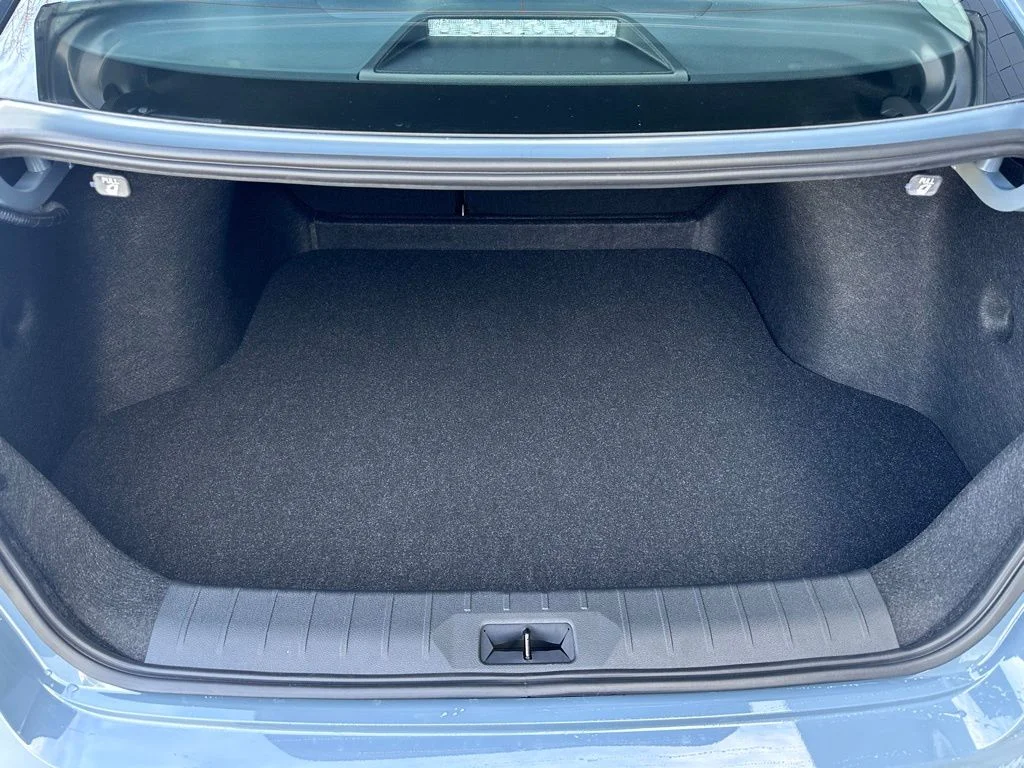 New 2026 Atlantic Gray Metallic Nissan SV image 15