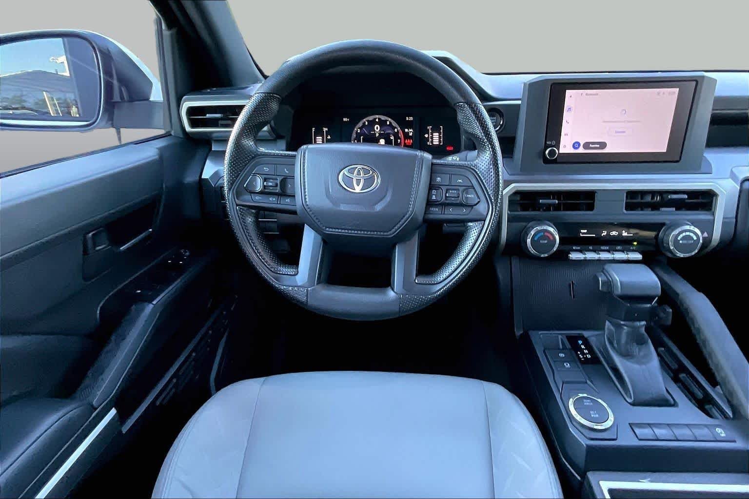 Used 2026 Ice Cap Toyota SR5 image 6