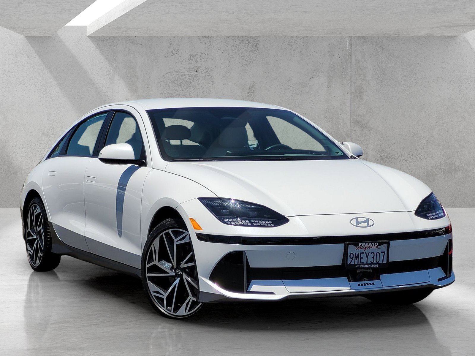 Used 2024 Hyundai IONIQ 6 SEL with VIN KMHM34AA7RA074719 for sale in Fresno, CA