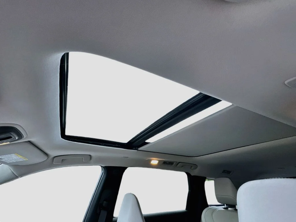 New 2027 Gray INFINITI LUXE image 23