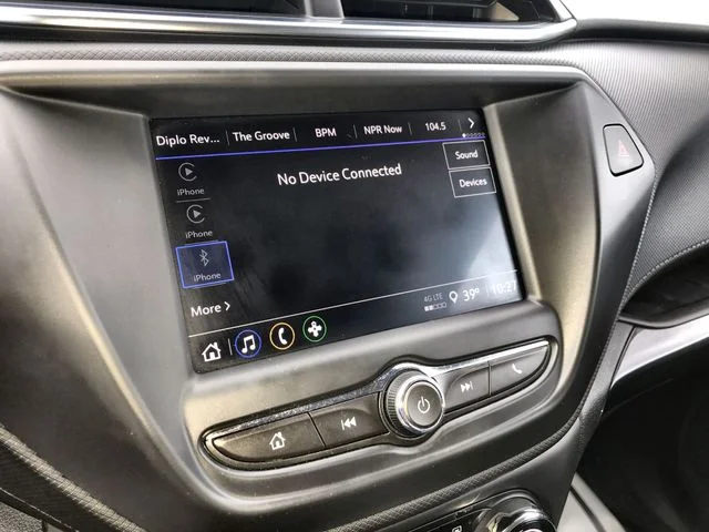 Used 2023 White Chevrolet LT image 16
