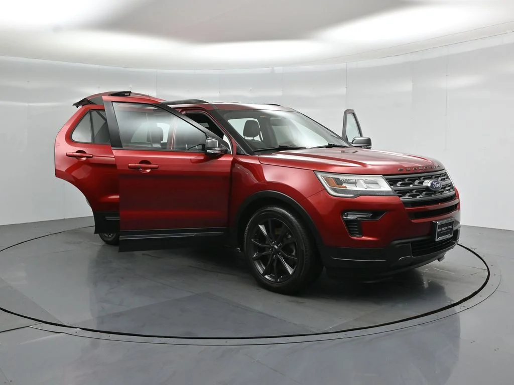 Certified Used 2019 Red Ford XLT image 33