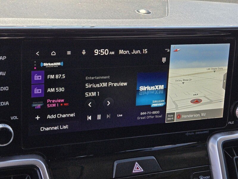 Used 2022 Aurora Black KIA S AWD image 19