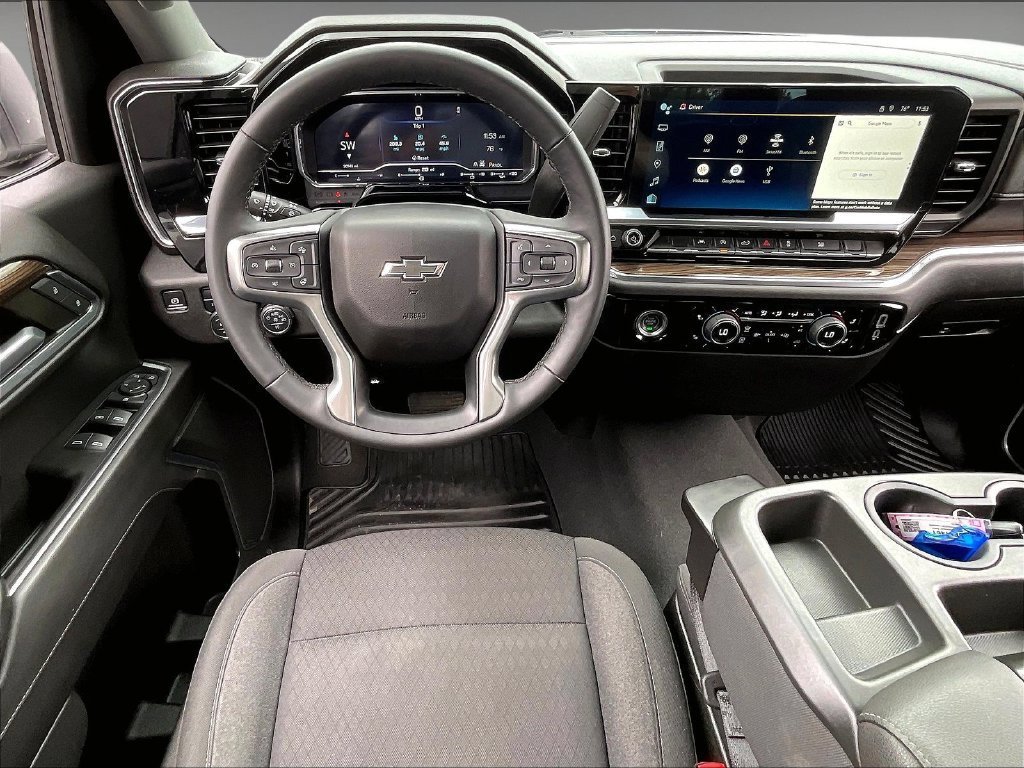 Used 2023 SUMMIT WHITE Chevrolet RST image 16