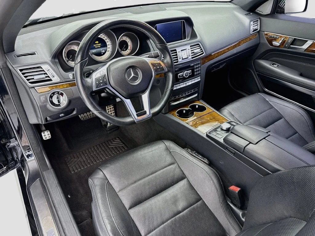 Used 2015  Mercedes-Benz E 550 image 9