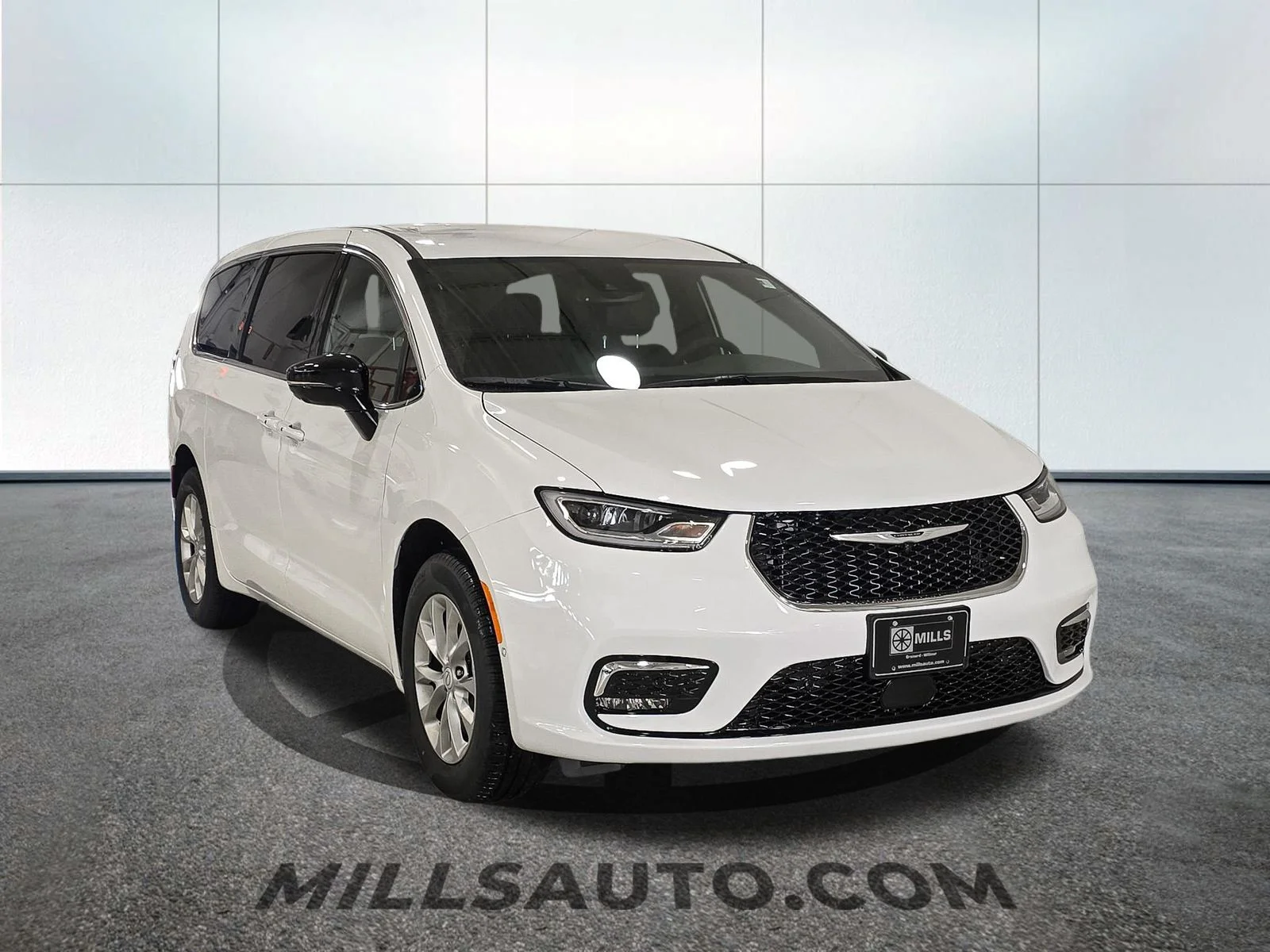 2026 Chrysler Pacifica Select - Photo 11