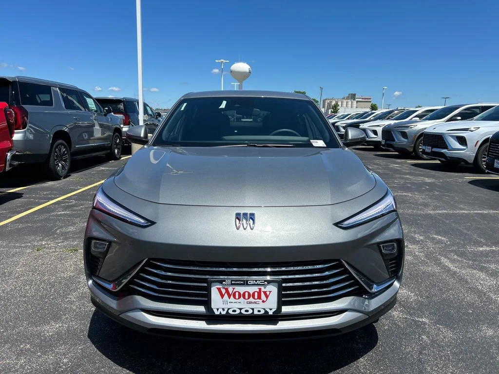 New 2026 Moonstone Gray Metallic Buick Preferred image 4