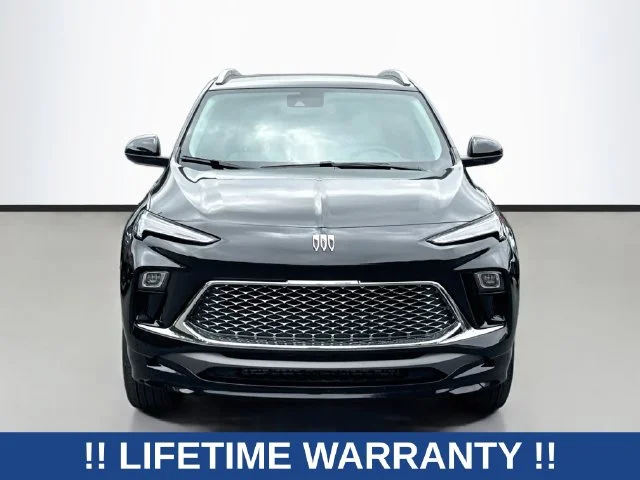 Used 2025 Black Buick Avenir image 1
