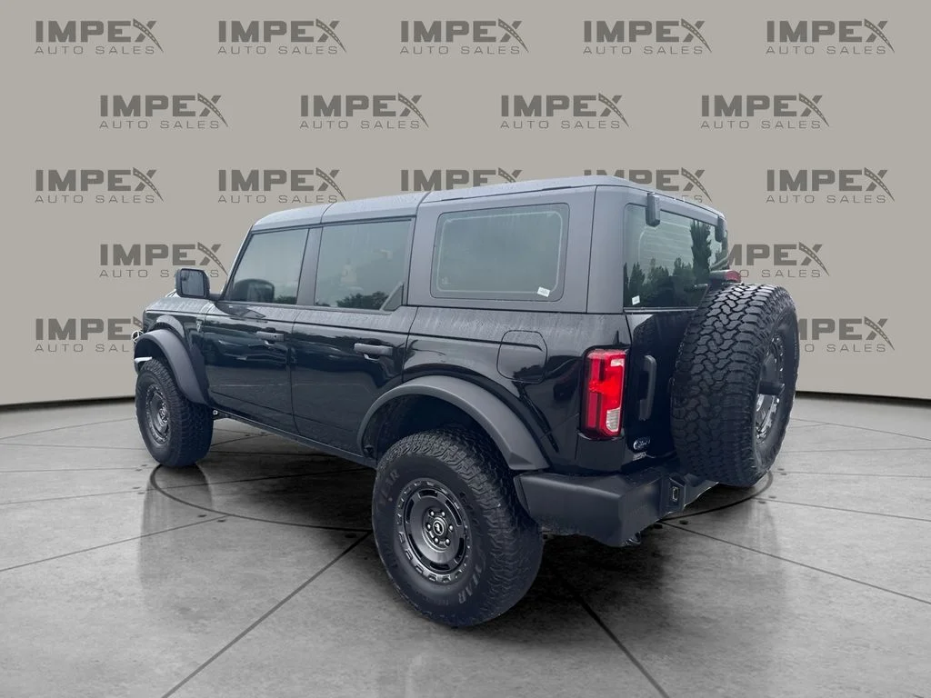 Used 2025 Black Ford Base image 2