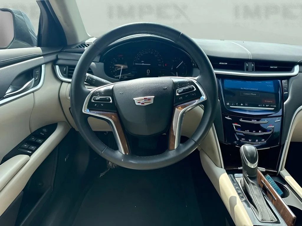 Used 2018 PHANTOM GRAY METALLIC Cadillac  image 15