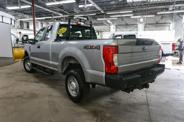 Used 2021 Silver Ford XL image 9