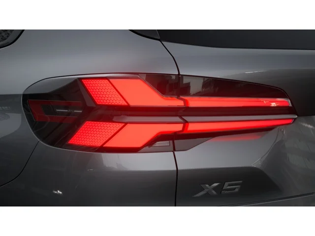 New 2026 Skyscraper Grey Metallic BMW  image 8