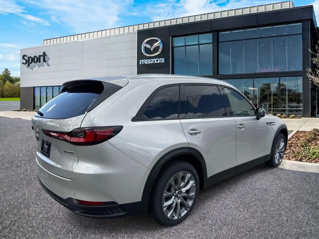 New 2026 Platinum Quartz Metallic Mazda 3.3 Turbo Preferred AWD image 3