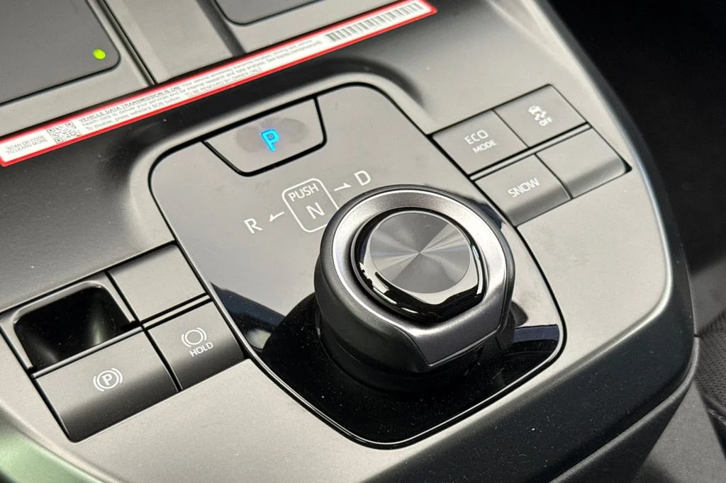 New 2026 Wind Chill Pearl <sup>1</sup> Toyota  SE image 22