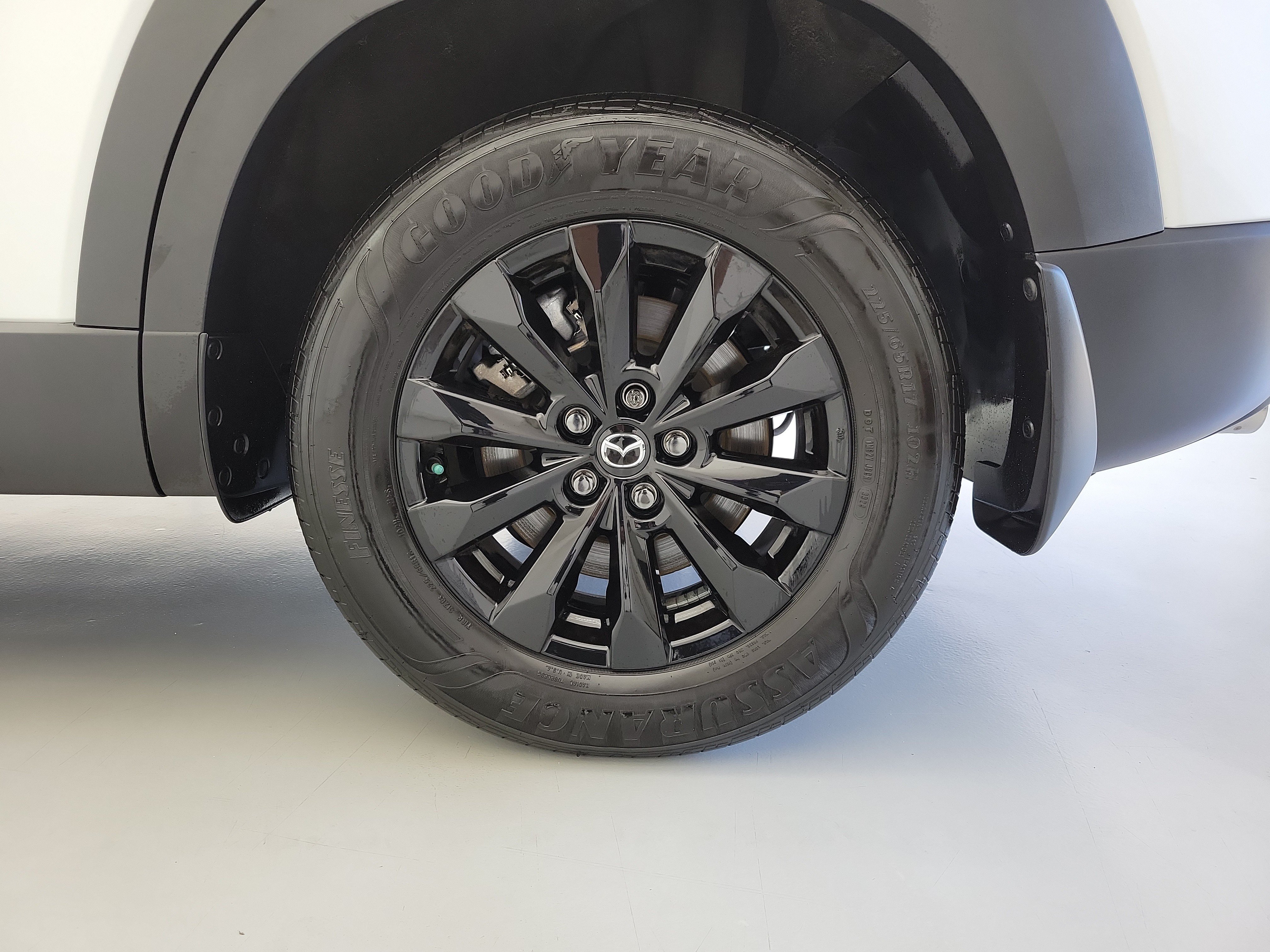 Used 2025 Wind Chill Pearl Mazda 2.5 S Premium Package image 13