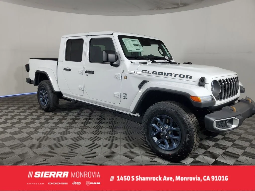 New 2026 Bright White Clear-Coat Exterior Paint Jeep 85th Anniversary Edition image 1