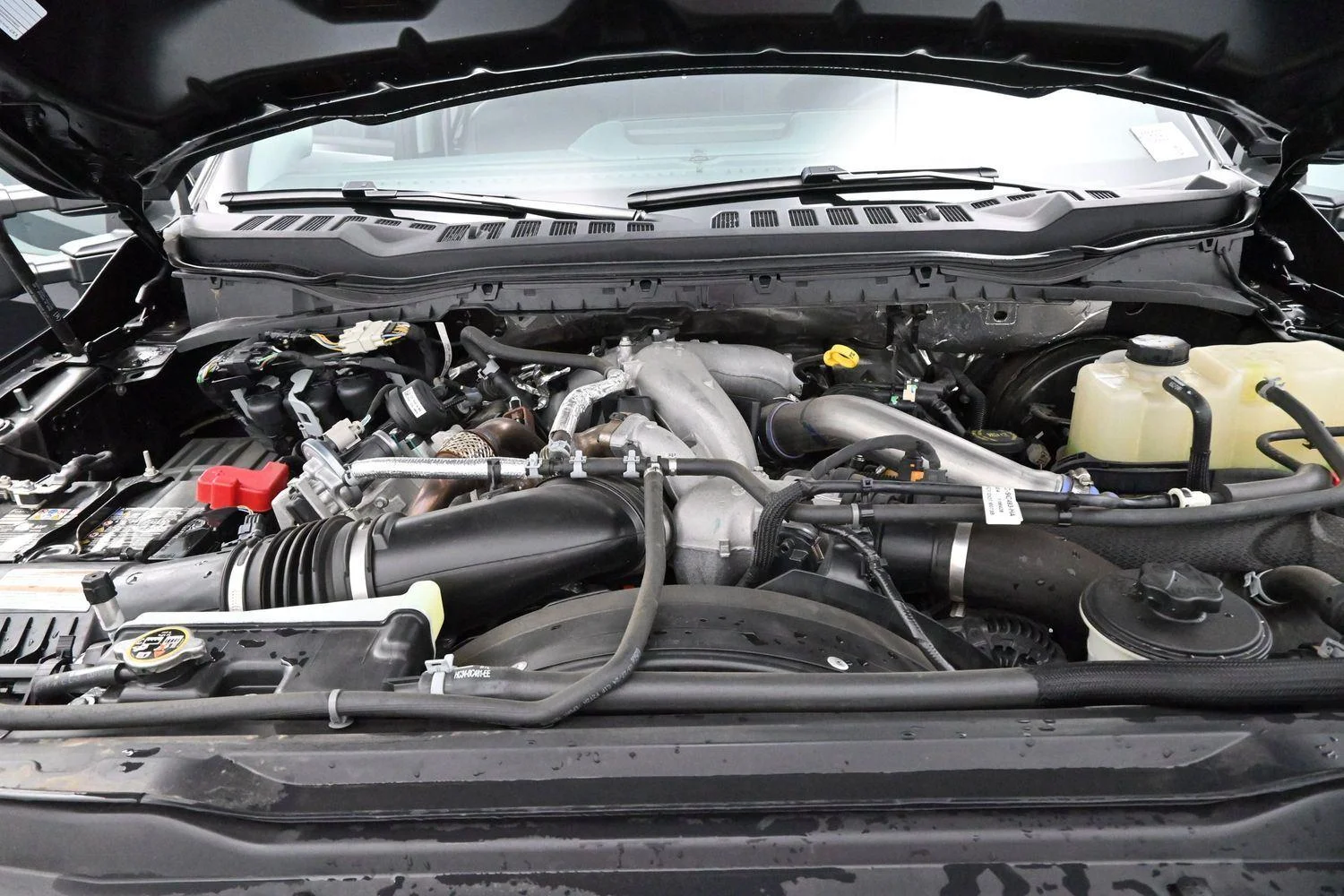 Used 2024 Agate Black Ford LARIAT image 37