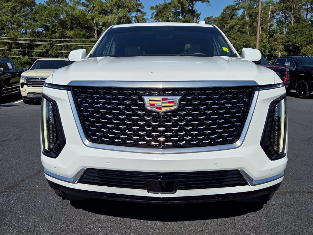Used 2026 Vibrant White Tricoat Cadillac Luxury image 2