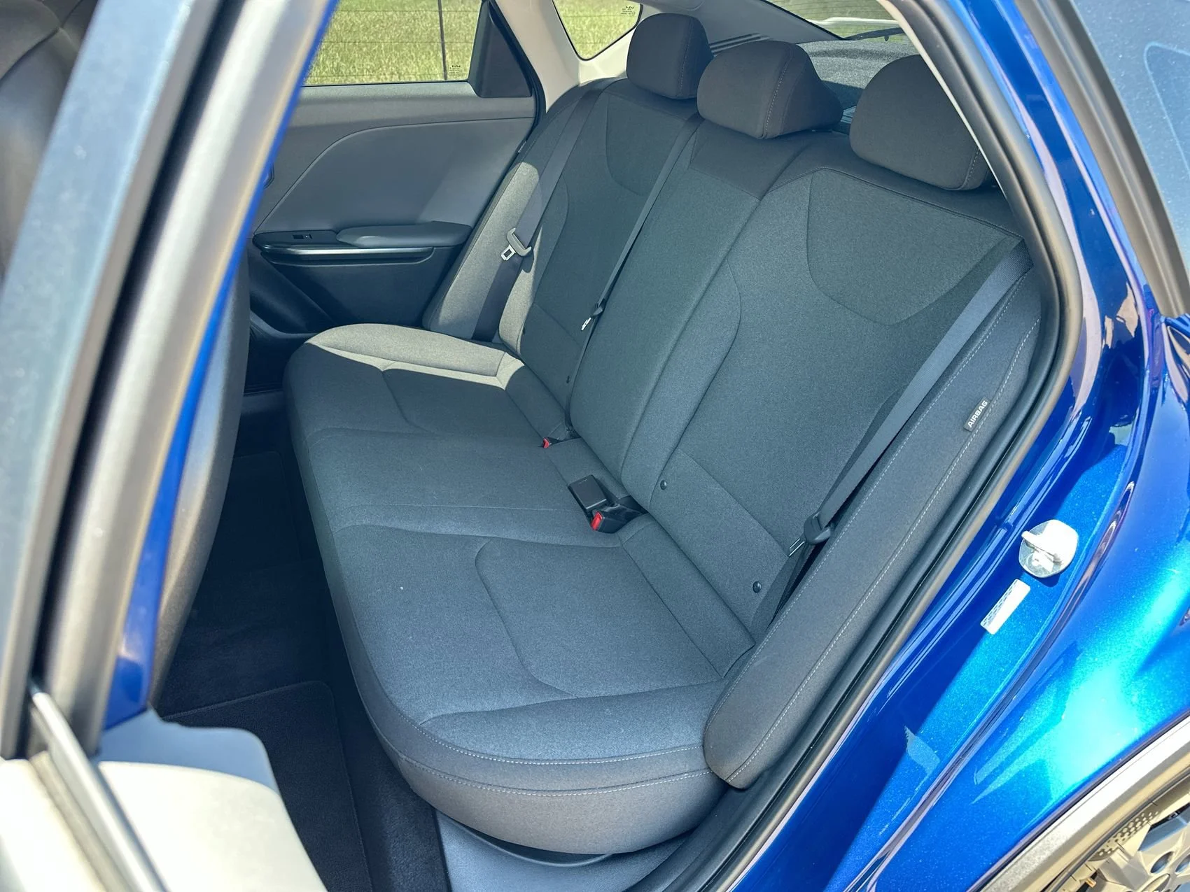 Used 2025 Deep Sea Blue Kia LXS image 21