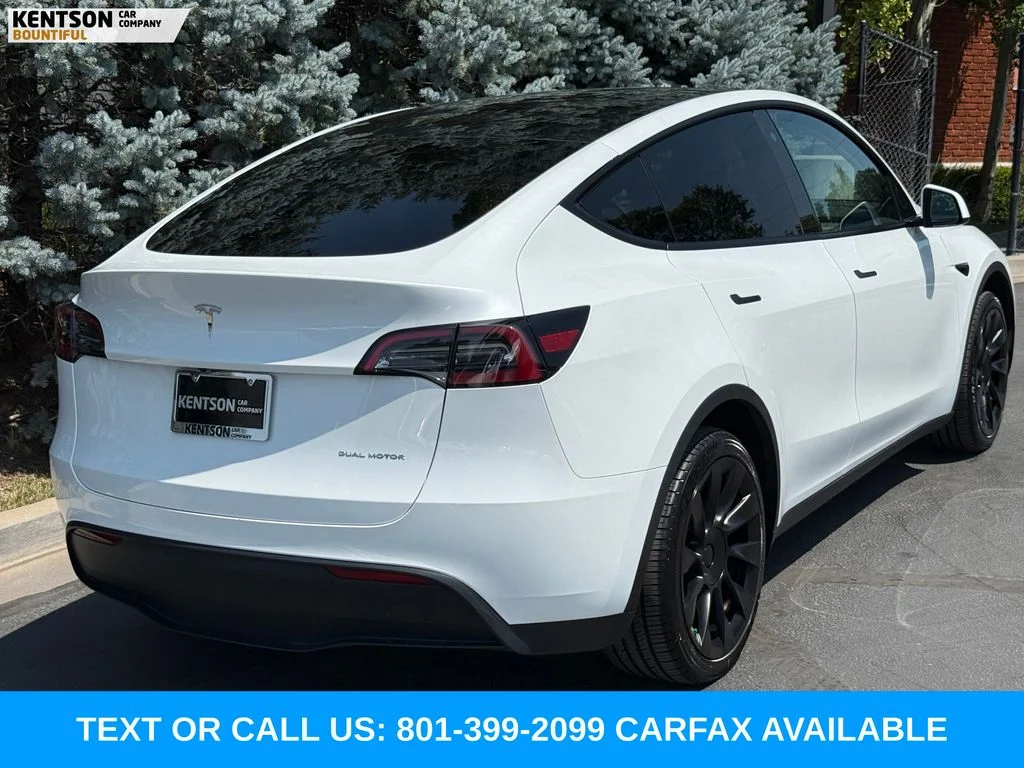 Used 2023 White Tesla Long Range image 8