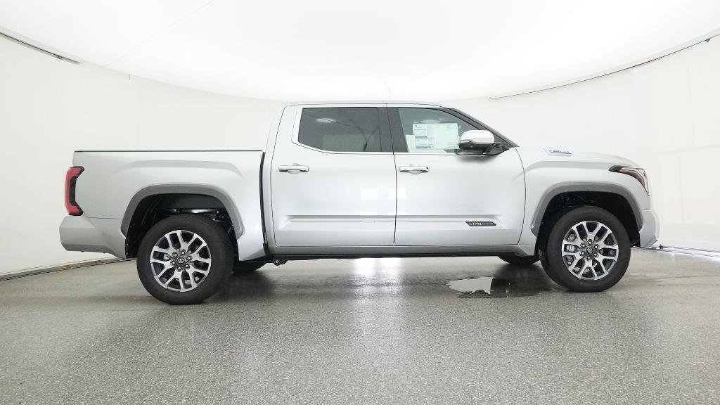 2025 Toyota Tundra 1794 Edition - Photo 17