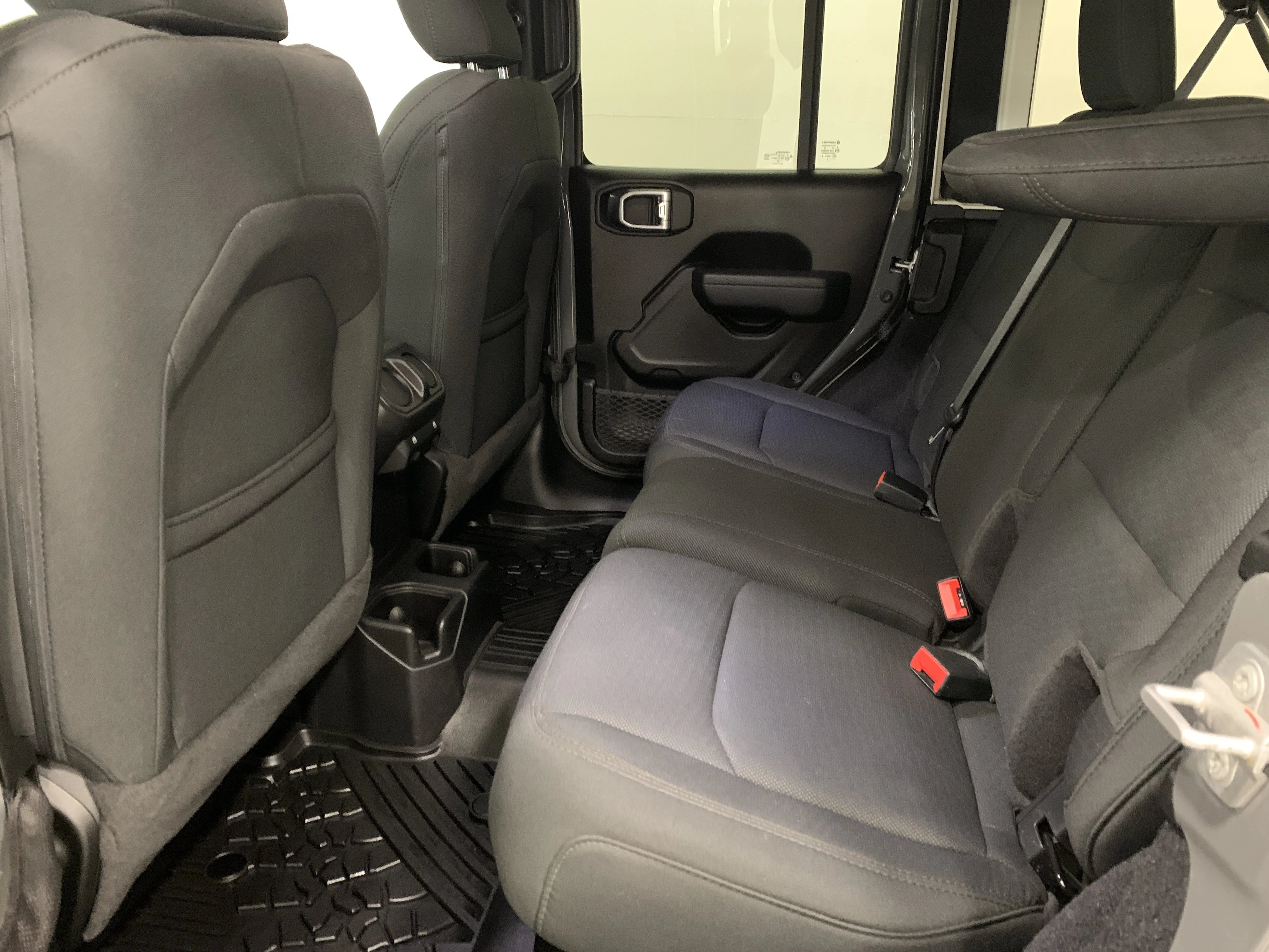 Certified Used 2023 STING GREY Jeep Sport Altitude image 10