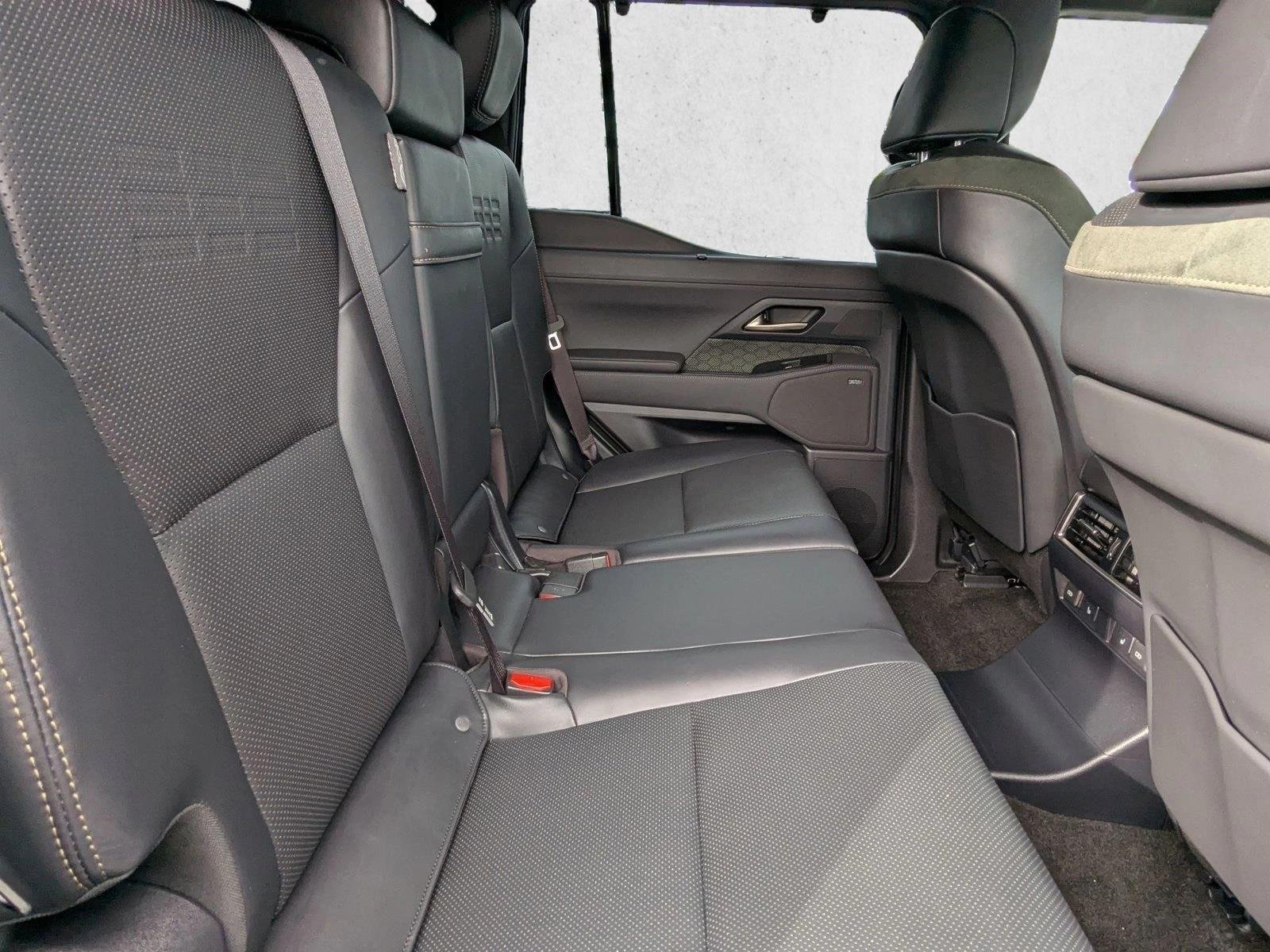 2024 Lexus GX Overtrail - Photo 19