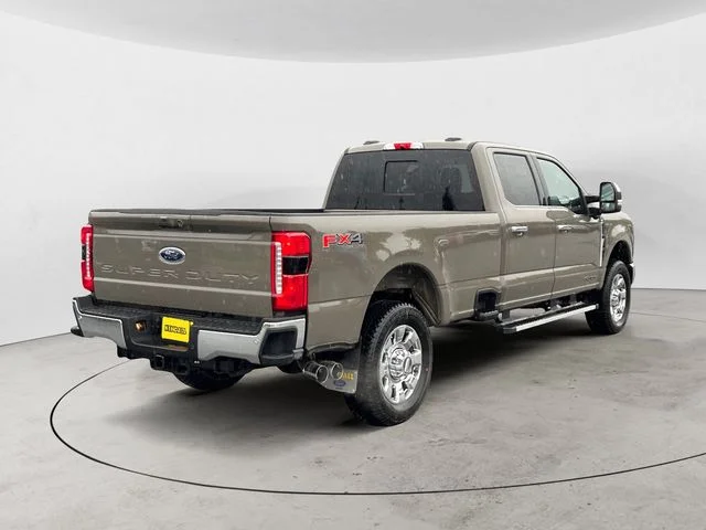 New 2026 Gray Ford Lariat image 5