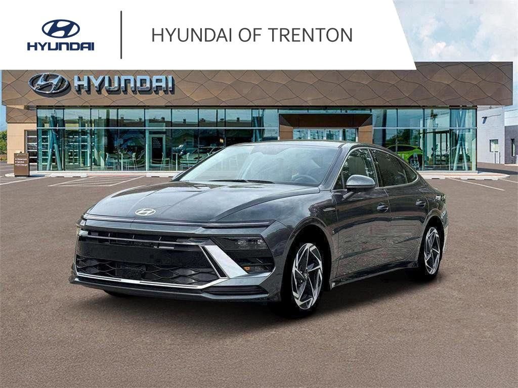 Certified Used 2026 Gray Hyundai SEL Sport image 1