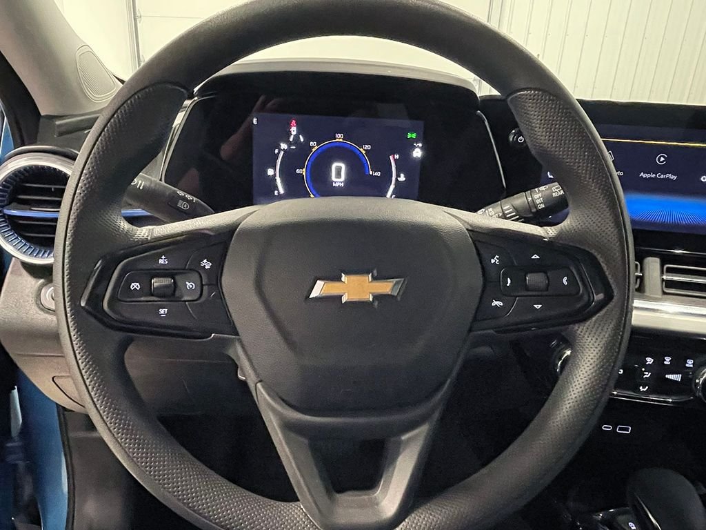 Used 2025 Blue Chevrolet LT image 28
