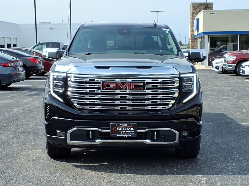 Used 2024 Onyx Black GMC Denali image 20