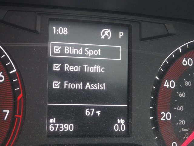 Used 2020 White Volkswagen R-Line image 38