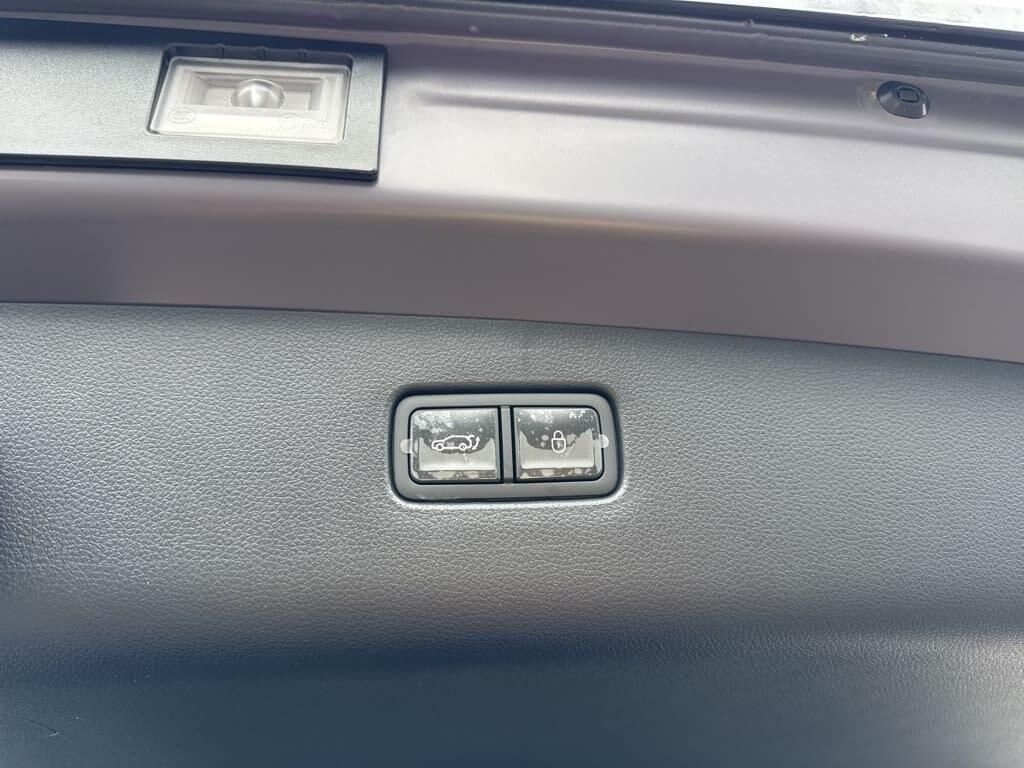 New 2026 Blue Genesis 2.5T SPORT PRESTIGE image 15