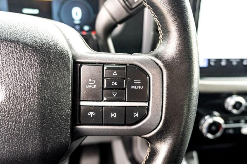 Used 2024 Silver Ford XLT image 20