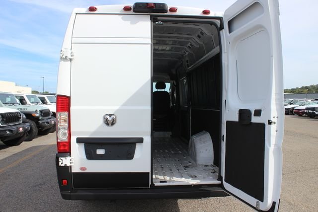 Used 2026 White Ram High Roof image 23