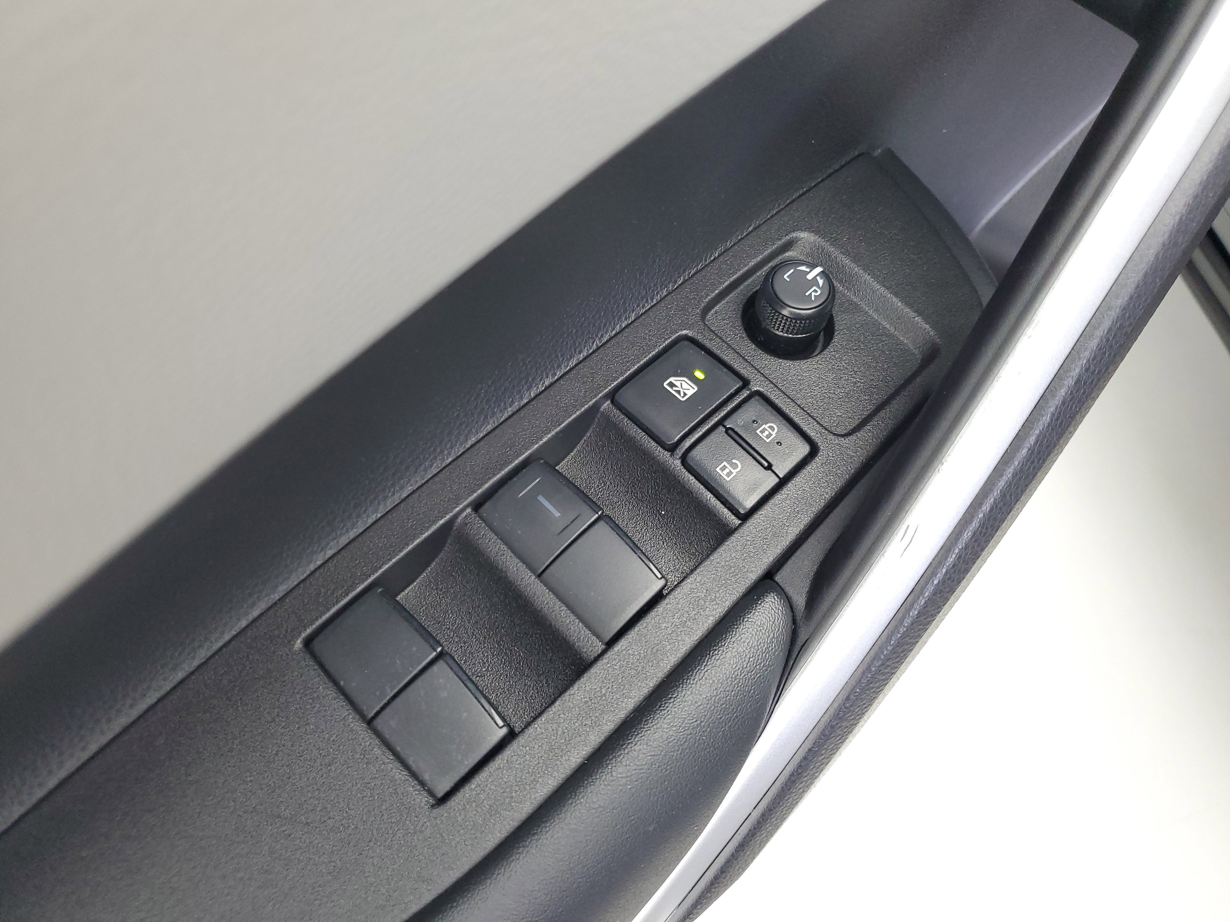 Used 2025 Jet Black Toyota L image 20