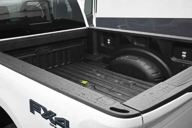 New 2027 Star White Metallic Tri-Coat Ford F-350® Lariat® image 22