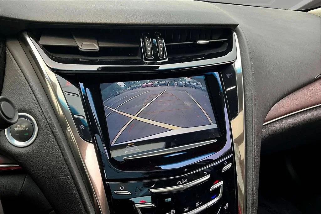 Used 2018 RADIANT SILVER METALLIC Cadillac Luxury AWD image 14